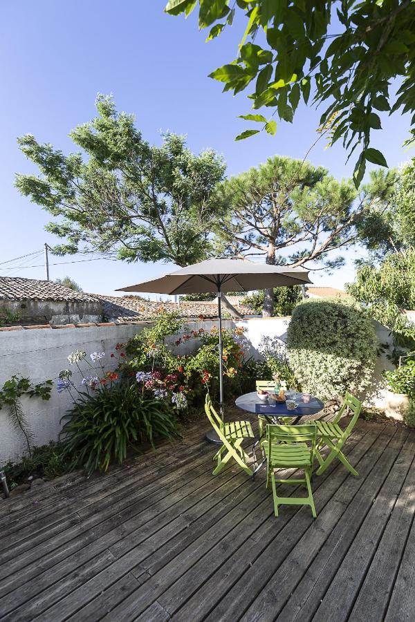 350M De La Mer - Maison Pour 6 Ile d'Yeu Exterior photo